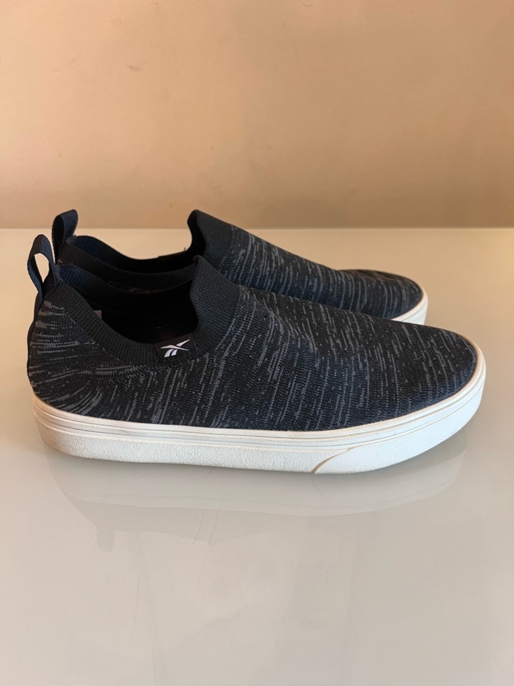 REEBOK MemoryTech Slip On Sneakers Black Knit Comfort Walking Shoes - Picture 2 of 10